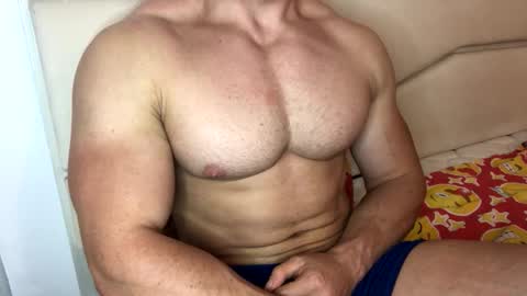 Troncq online show from October 30, 2025, 3:13 pm