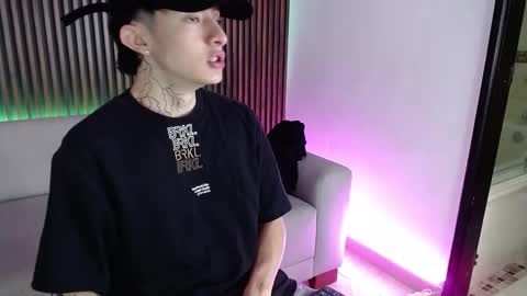 Snapshot of troy_rouge chatting on October 7, 2025, 7:11 pm Troy online show from October 7, 2025, 7:11 pm