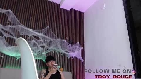 Snapshot of troy_rouge chatting on October 24, 2025, 8:05 pm Troy online show from October 24, 2025, 8:05 pm