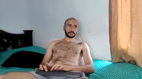 Snapshot of troytis chatting on November 6, 2025, 1:56 pm Troy online show from November 6, 2025, 1:56 pm