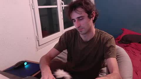 trucdeoufouf online show from January 24, 2025, 9:58 pm