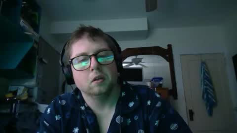 HandicappedLaugher online show from December 4, 2024, 4:54 am