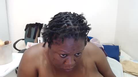 Snapshot of truebella30 chatting on January 6, 2025, 12:24 pm TrueBella30 online show from January 6, 2025, 12:24 pm
