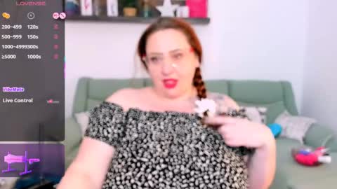 Adelle online show from April 20, 2026, 7:59 pm