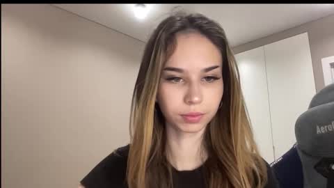 tryme_muse online show from December 19, 2025, 5:09 pm