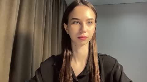 tryme_muse online show from February 16, 2026, 5:42 pm