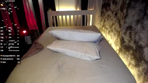 BLACKYLADY online show from November 18, 2025, 6:51 am