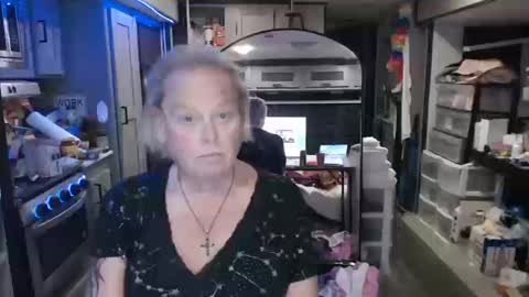 Snapshot of ts_evangeline chatting on October 19, 2025, 10:49 am Evangeline online show from October 19, 2025, 10:49 am