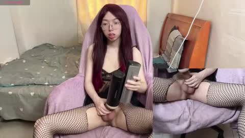 lili online show from October 8, 2025, 3:37 am