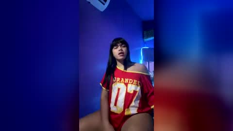 Snapshot of ts_pipay chatting on August 2, 2026, 4:27 pm ts_pipay online show from August 2, 2026, 4:27 pm