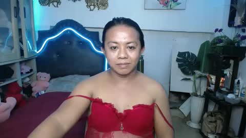 Snapshot of tsamandaxxx chatting on December 11, 2024, 1:39 pm tsamandaxxx online show from December 11, 2024, 1:39 pm