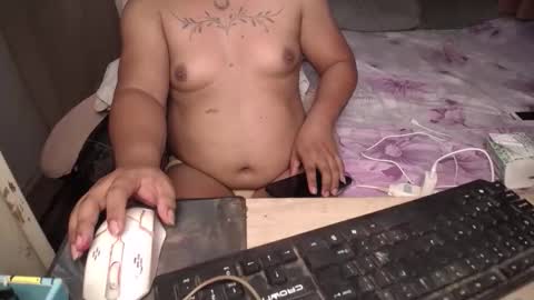 Snapshot of tsamandaxxx chatting on June 7, 2026, 1:43 am tsamandaxxx online show from June 7, 2026, 1:43 am