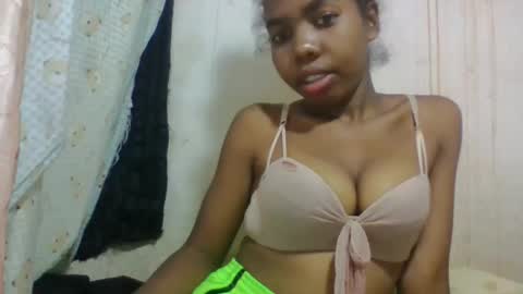 tsaralaza online show from September 27, 2025, 6:02 pm