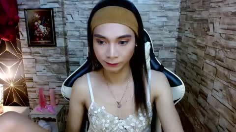 Snapshot of tscumbitch chatting on January 21, 2025, 5:51 pm Tina online show from January 21, 2025, 5:51 pm
