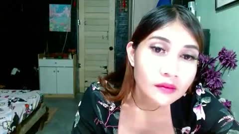 SHENA  online show from March 17, 2026, 7:44 am