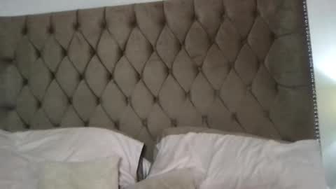 eva online show from October 24, 2025, 12:56 pm