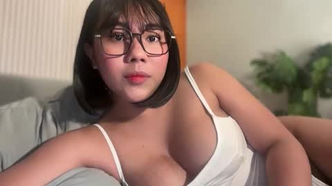 Snapshot of tsgirlcutie chatting on October 26, 2025, 7:53 pm Valeria online show from October 26, 2025, 7:53 pm