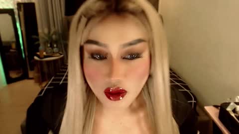 SEDUCTIVEmistresCUMS online show from January 17, 2026, 6:22 pm