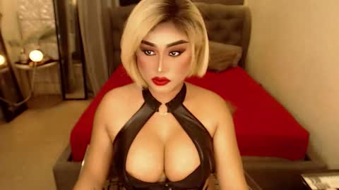 SEDUCTIVEmistresCUMS online show from March 18, 2026, 6:49 am