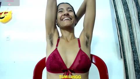 Snapshot of tsmilingg chatting on October 9, 2025, 12:41 am Dulce online show from October 9, 2025, 12:41 am