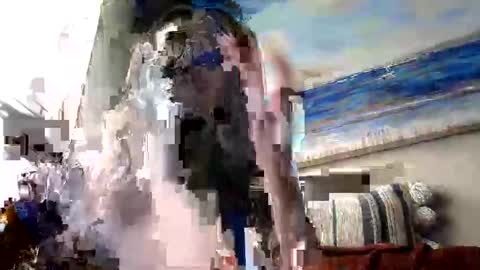 Steffany VonRoe online show from December 10, 2024, 6:17 pm