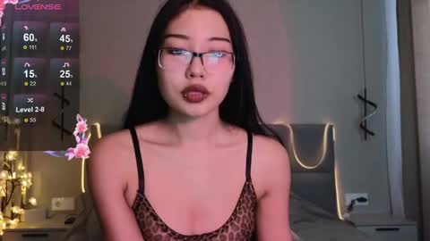 Yuki online show from June 4, 2026, 10:10 am