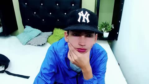 ttimy online show from December 20, 2024, 8:34 pm