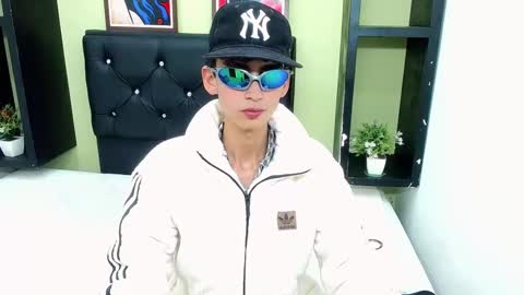 ttimy online show from December 21, 2024, 8:00 pm