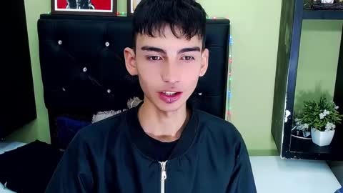 ttimy online show from February 8, 2025, 12:17 am