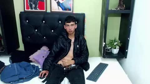 ttimy online show from February 10, 2025, 8:31 pm