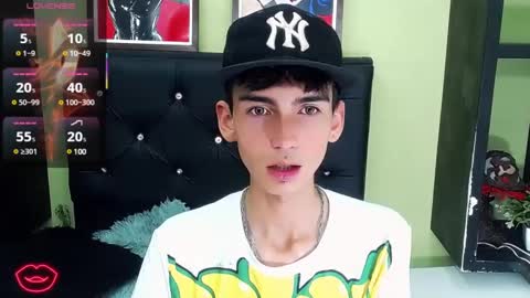 ttimy online show from March 5, 2025, 3:18 am