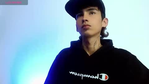 ttimy online show from November 18, 2025, 3:45 am