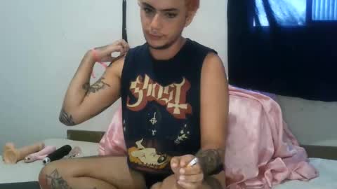 Nique online show from September 29, 2025, 8:02 pm