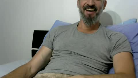 Snapshot of tu_bomberono chatting on June 19, 2026, 8:45 pm tu_bomberono online show from June 19, 2026, 8:45 pm