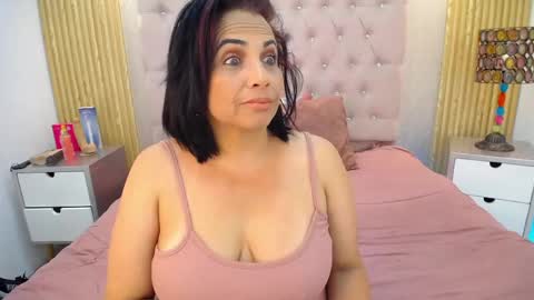 Snapshot of tugochita chatting on April 30, 2026, 8:04 pm TuGochita online show from April 30, 2026, 8:04 pm