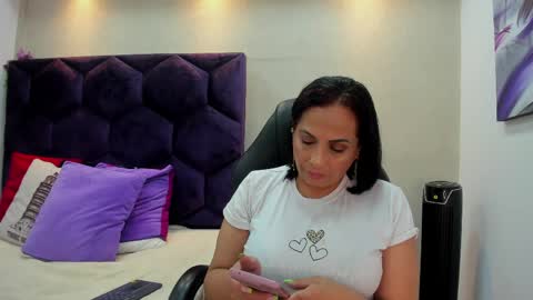 Snapshot of tugochita chatting on May 6, 2026, 2:22 pm TuGochita online show from May 6, 2026, 2:22 pm