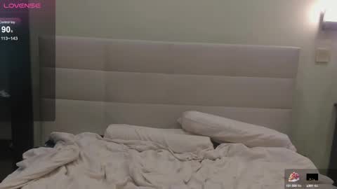 Hi everyone my name is Tina Id love it if you could help make sense of it here  online show from March 7, 2025, 11:27 pm