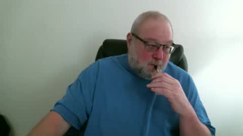 Snapshot of turdferguson420 chatting on November 17, 2025, 1:11 am Turd Ferguson online show from November 17, 2025, 1:11 am