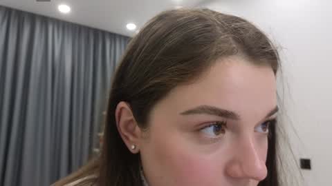 Snapshot of tutti_frutti_ chatting on December 7, 2024, 2:53 am Ariana online show from December 7, 2024, 2:53 am