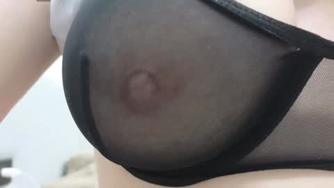 Snapshot of tutti_frutti_ chatting on December 8, 2024, 12:18 am Ariana online show from December 8, 2024, 12:18 am