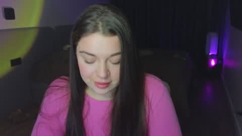 Snapshot of tutti_frutti_ chatting on January 14, 2025, 8:48 pm Ariana online show from January 14, 2025, 8:48 pm