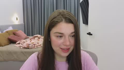 Snapshot of tutti_frutti_ chatting on February 12, 2025, 9:33 pm Ariana online show from February 12, 2025, 9:33 pm