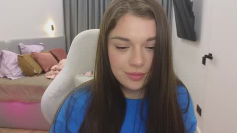 Snapshot of tutti_frutti_ chatting on February 17, 2025, 11:31 pm Ariana online show from February 17, 2025, 11:31 pm