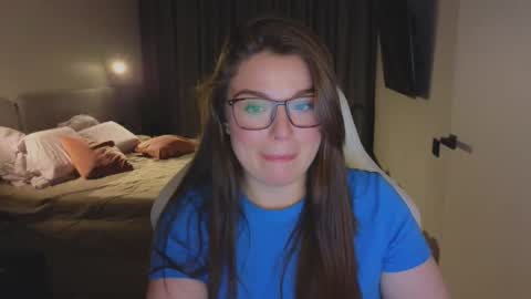 Snapshot of tutti_frutti_ chatting on September 13, 2025, 9:14 pm Ariana online show from September 13, 2025, 9:14 pm