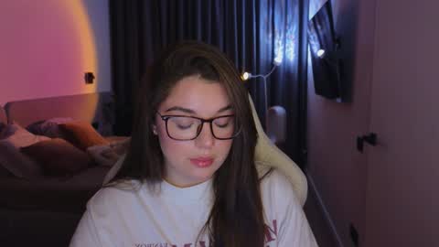 Snapshot of tutti_frutti_ chatting on October 3, 2025, 8:50 pm Ariana online show from October 3, 2025, 8:50 pm