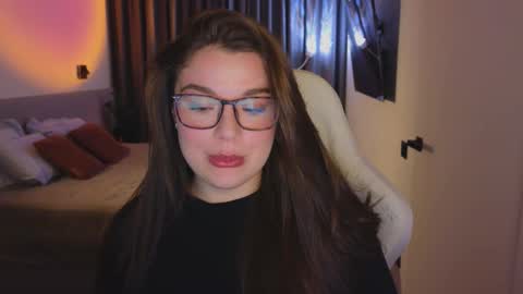 Snapshot of tutti_frutti_ chatting on October 13, 2025, 9:04 pm Ariana online show from October 13, 2025, 9:04 pm