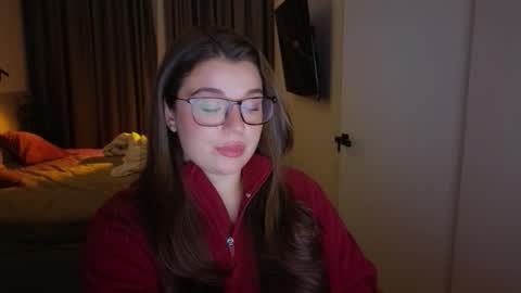 Snapshot of tutti_frutti_ chatting on November 7, 2025, 6:52 pm Ariana online show from November 7, 2025, 6:52 pm
