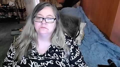 Lana online show from February 11, 2025, 5:16 am