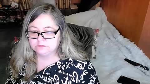 Lana online show from February 12, 2025, 2:24 am