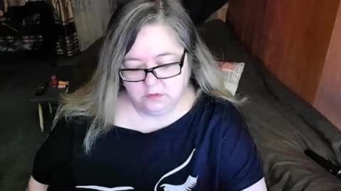 Lana online show from February 14, 2025, 8:26 pm